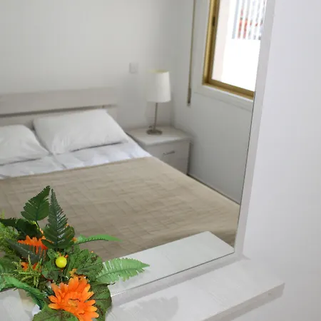 Hotel Tiffany Larnaca