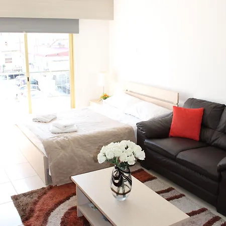 Tiffany 酒店 拉纳卡