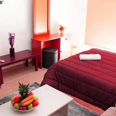 酒店 Tiffany 拉纳卡